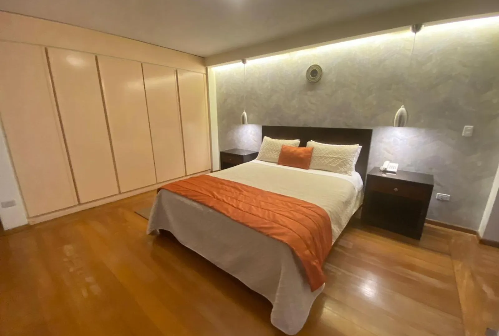 Suites Metropoli Quito Ekvador