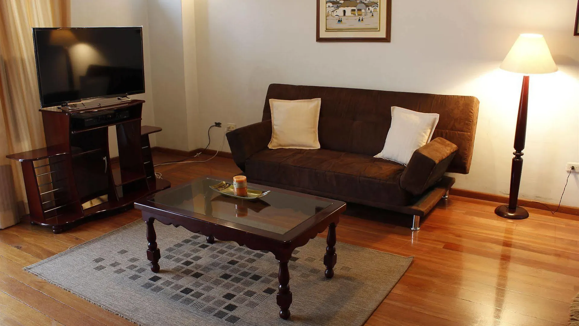 Suites Metropoli Quito