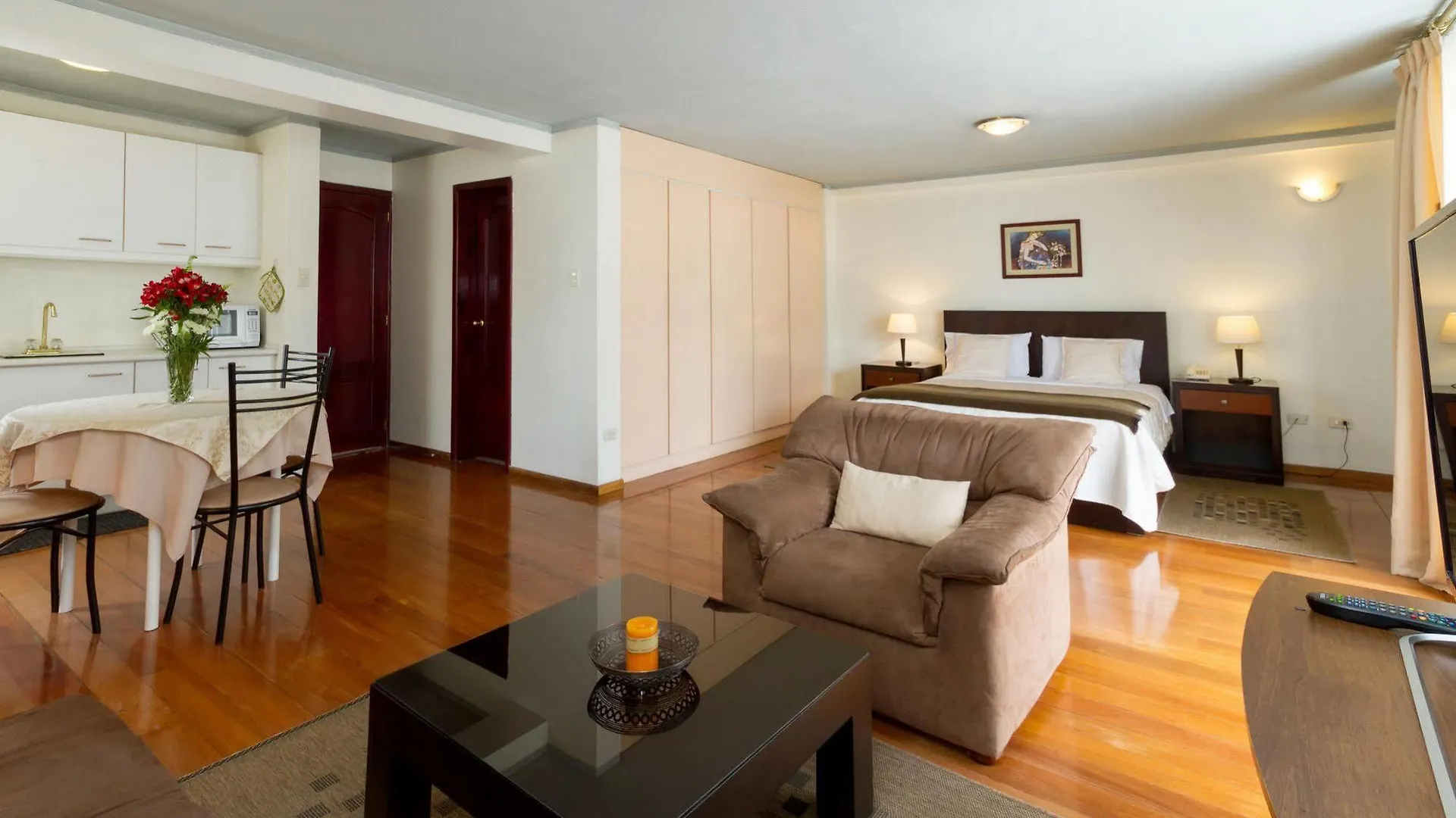 Suites Metropoli Quito